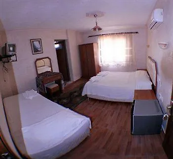 Rebetika & Bistro Hotel