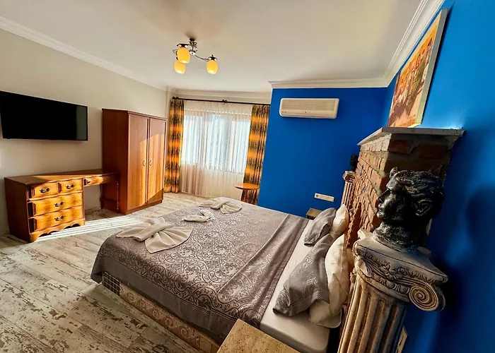 Rebetika & Bistro فندق