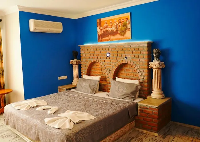 Rebetika & Bistro 3* سلجوك